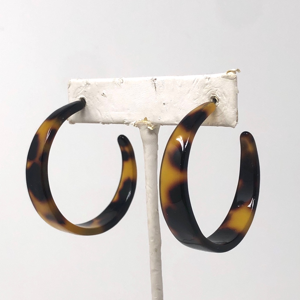 Tortoise Hoops On Posts